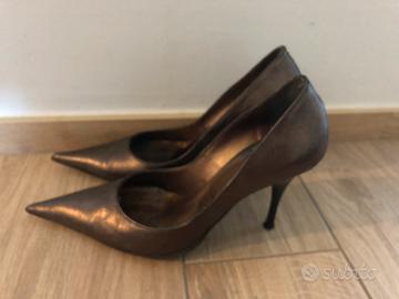 Scarpe bronzo sale con tacco