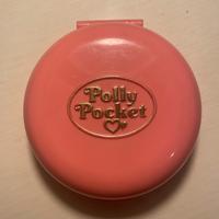Polly pocket