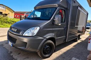 AUTONEGOZIO paninoteca ambulante food truck