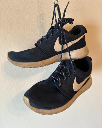 Nike Roshe Run - molto usate