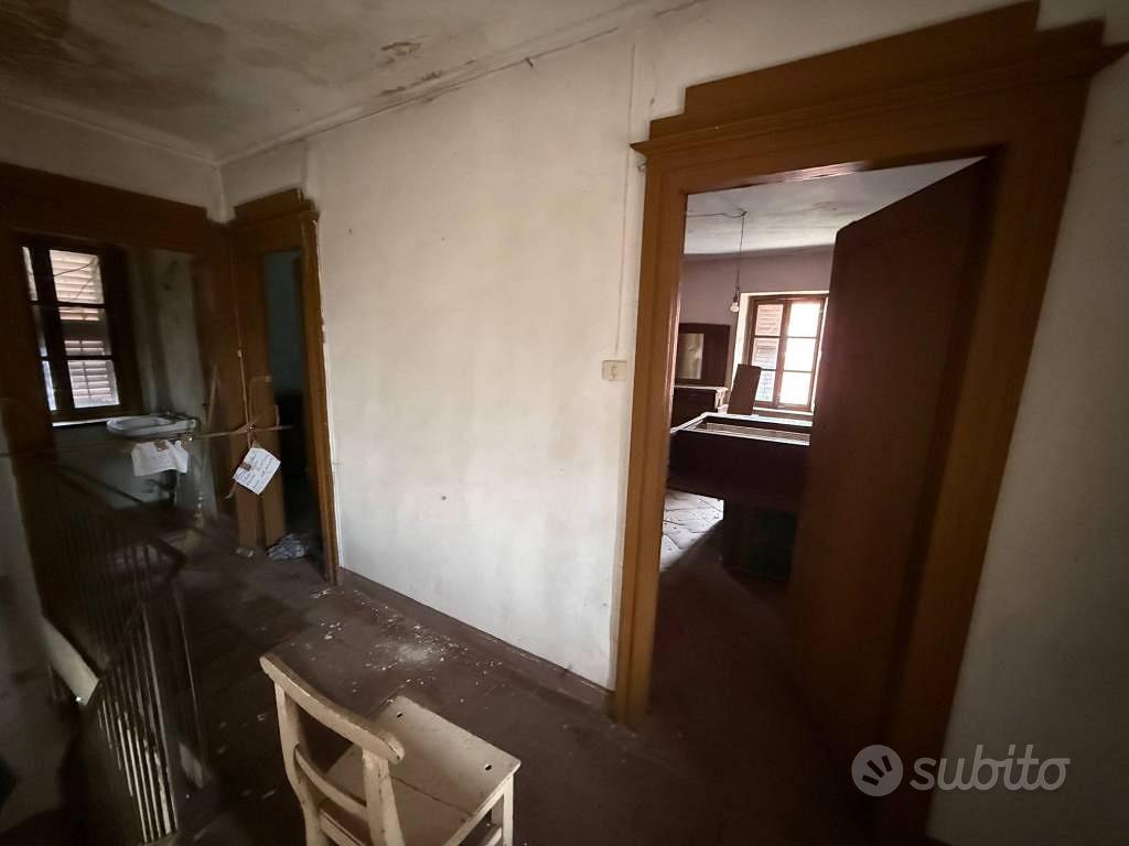 Rustico / Casale di 118 m² con più di 5 locali a P - Vista 5