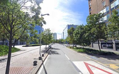 Immobile di 740 m² con più di 5 locali a Milano
