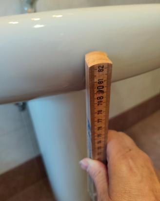 lavandino con colonna 30€ Brugine 
