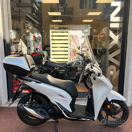 Honda SH 150 Sporty, UNICOPROPRIETARIO, ben tenuto