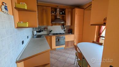 Cucina angolare completa