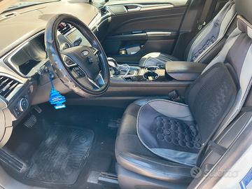 ford Mondeo station  wagon
