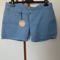 Shorts azzurri