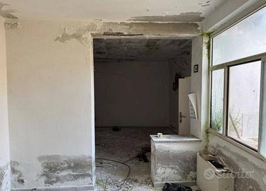 Immobile in asta di 150 m² con 4 locali a Giave
