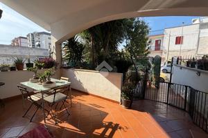 CASA SEMINDIPENDENTE A BARI