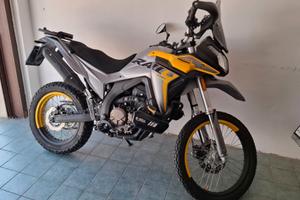 MOTO VOGE 300 RALLY