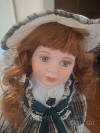 gruppo 7 bambole da collezione 