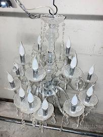 Lampadario a bracci stile neoclassico