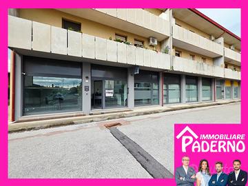 FELETTO UMBERTO - LOCALE VETRINATO con DEPOSITO