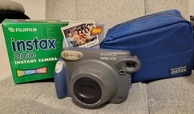 Fotocamera istantanea Fujifilm Instax Wide 200