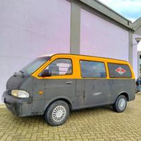 Kia Pregio 2005 brandizzato BEAR