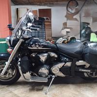 YAMAHA XVS 1300 Midnight Star