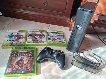 Xbox 360 + 4 giochi + occhiali 3d