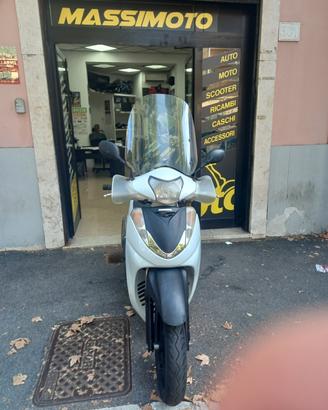 Honda SH 300 fine 2009 - PERMUTE