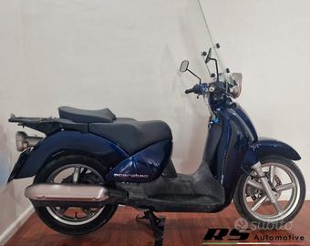 Aprilia Scarabeo 200