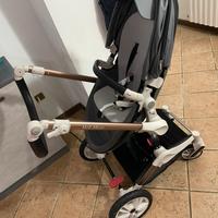 PASSEGGINO HOT MOM CON NAVICELLA