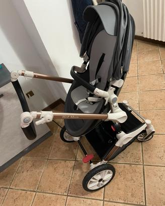 PASSEGGINO HOT MOM CON NAVICELLA