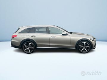 🚀 Mercedes Classe C All Terrain 220