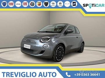 FIAT 500e Cabrio 42 kWh La Prima 320 Km autonomi