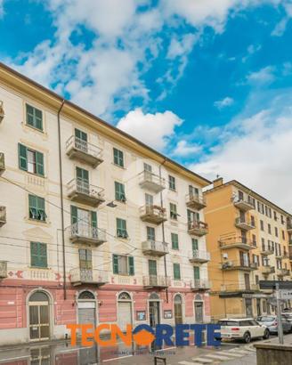 5 LOCALI A LA SPEZIA