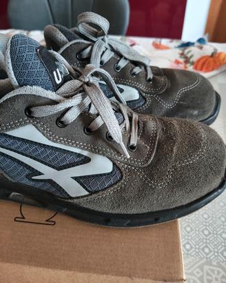 scarpe antinfortunistiche  tg 40