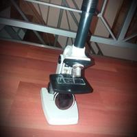 microscopio professionale 