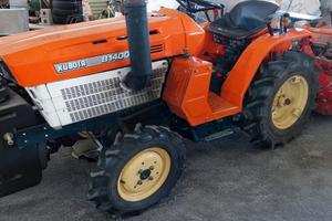 Trattore Kubota b1400