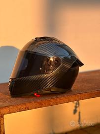 CASCO MOTO IN CARBONIO