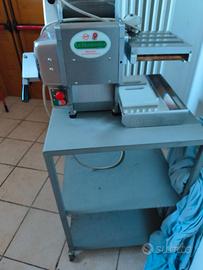 Macchina LA MONFERRINA PER PASTA FRESCA