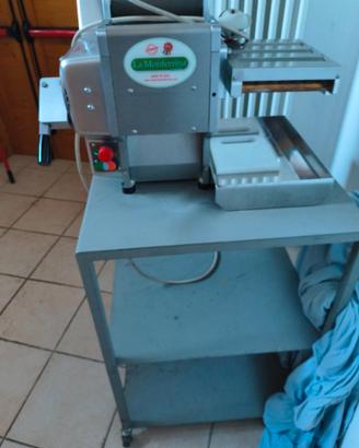 Macchina LA MONFERRINA PER PASTA FRESCA