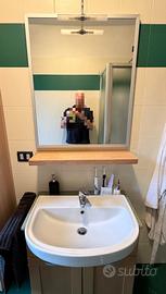 Mobile bagno con specchio