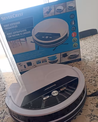 Robot aspirapolvere