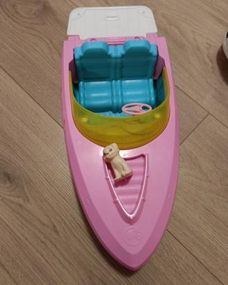 Motoscafo di barbie