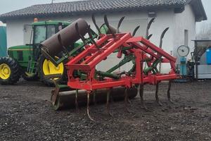 Ripuntatore a lance estirpatore 6MT