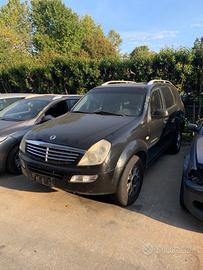 Ricambi KMG Rexton 2005 - Veicolo per ricambi