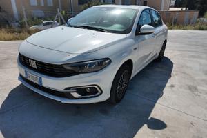 Fiat Tipo 1.6 Multijet 130 CV – 2025 – 59.000 km