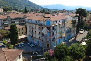 3 LOCALI A CAVE