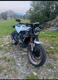 Husqvarna vitpilen 401