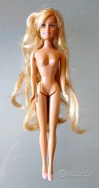 Mattel Mini Barbie Kingdom bambola vintage 16 cm