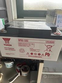 Batteria yuasa 12v 65ah