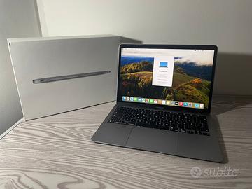 Macbook Air 13 m1 8/256