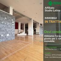 NEGOZIO A LATINA