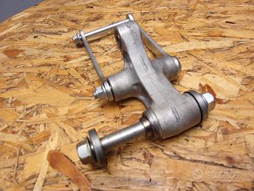 Suzuki gsxr 1000 k7 k8 leveraggi