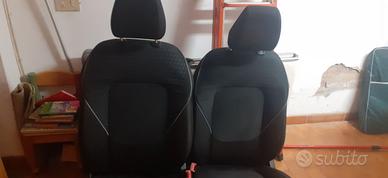 sedili anteriori fiesta mk8