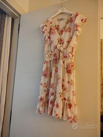 abito Stradivarius 