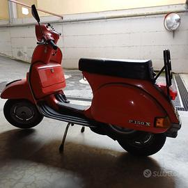 Vespa P150X
